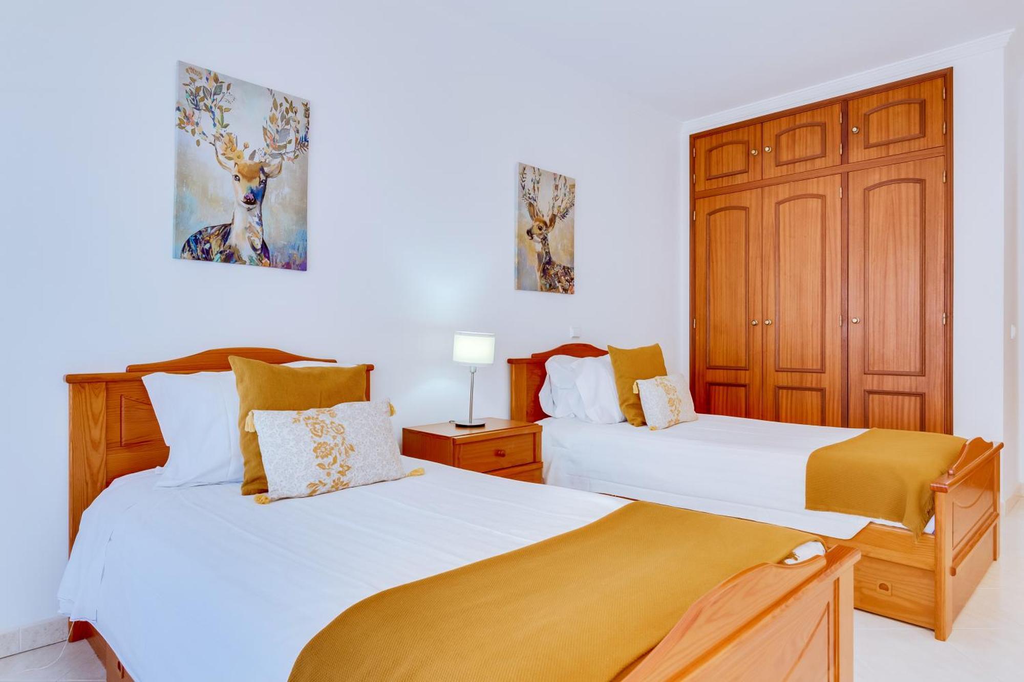 Colina Sol T2 Quarteira Beach Exterior photo